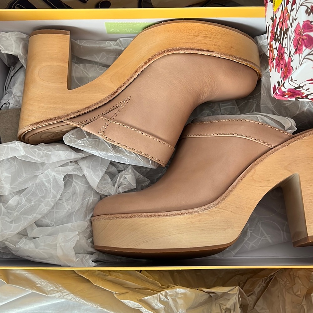 Kimberly Whitman for Antonio Melani Clogs